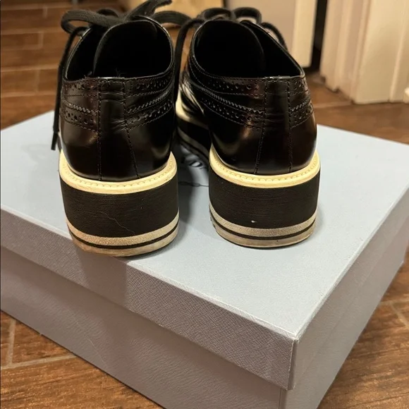 Prada Black and White Leather Platform Loafers size 37.5 - Picture 5 of 8